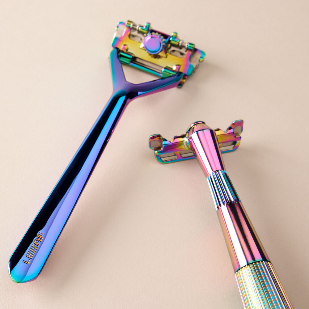 Leaf and single edge razor displayed side by side in prism